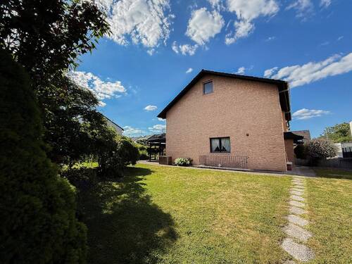 Impression Seitenansicht - Einfamilienhaus mit 135,00 m² in Sinzig zum Kaufen