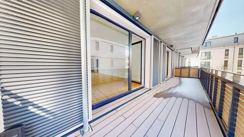 Balkon Wohnzimmer - Etagenwohnung mit 115,70 m&sup2; in Königstein zur Miete