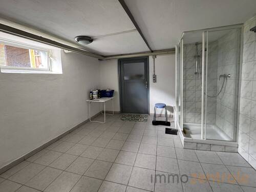 0A4294AC-395F-40BD-B3D7-16DE9E24176B_1_201_a - 