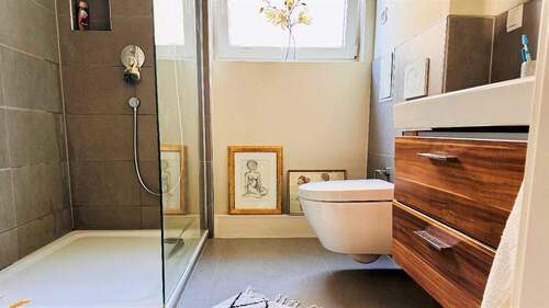 Badezimmer - 3 Zimmer Etagenwohnung in Mannheim