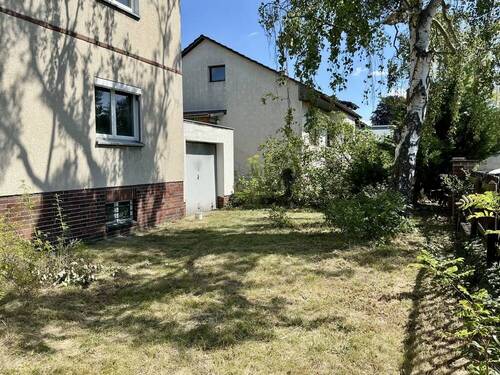 Vorgarten - Grundstück in Berlin zum Kaufen