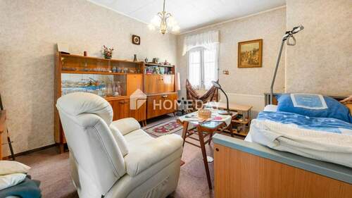 1. OG Schlafzimmer 1 1 - 