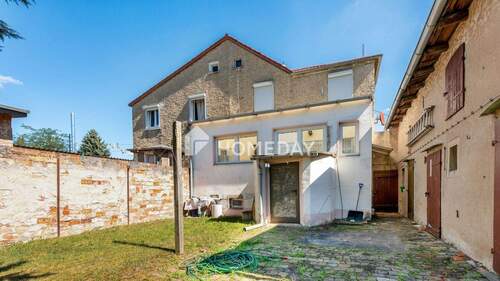 Außenansicht 3 - 5 Zimmer Doppelhaushälfte in Burg