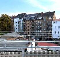 Schwetzingerstadt bezugsfreie 2 ZKB mit Balkon - Mannheim