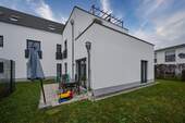 WHG 3 Straubing Terrasse _ Garten I - 