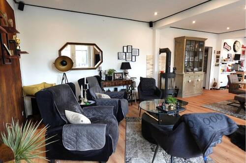 Wohnzimmer - 3 Zimmer Etagenwohnung zum Kaufen in Solingen