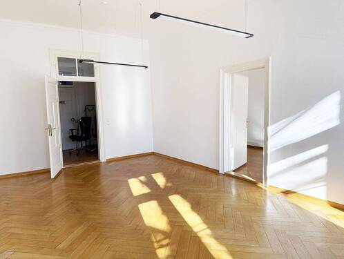 Büro 3 - 