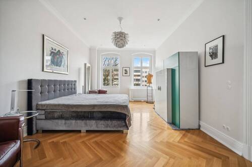 Bild 2 - 4 Zimmer Etagenwohnung zum Kaufen in Berlin
