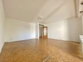 Wohnzimmer - 2 Zimmer Etagenwohnung in Hanau