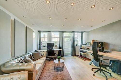 Büro- oder Schlafzimmer Gartengeschoss - 