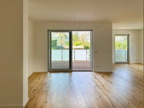 Offener Küchen-und Wohnbereich - 5 Zimmer Etagenwohnung in Leipzig