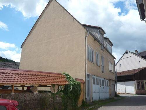 Hausansicht - Doppelhaushälfte zum Kaufen in Bad Brückenau