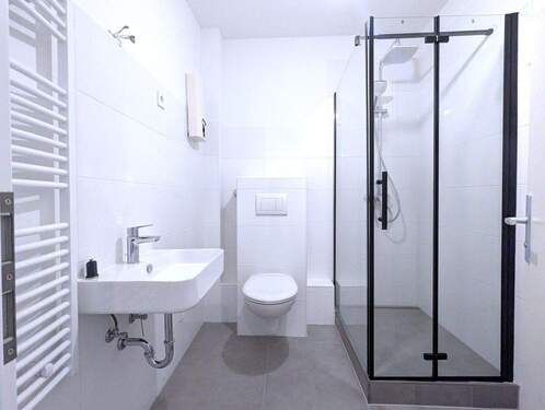 Badezimmer - TOP Sanierte 3 Zimmer Wohnung in Essen + Stellplatz