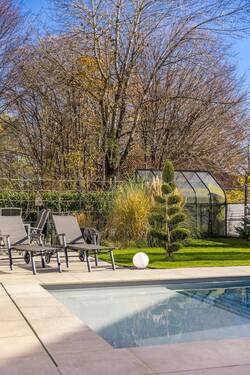 Garten und Pool - 