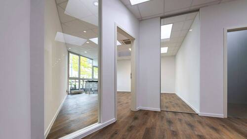 Atelier / Büroraum - Helles Atelier-Büro in Düsseldorf-Heerdt - flexibel, möbliert & Konferenzraum