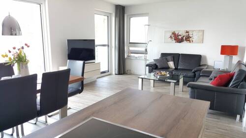 Blick Küche Wohn-Esszimmer.jpg - 