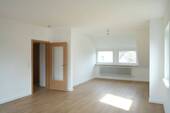 Wohn- und Esszimmer - 