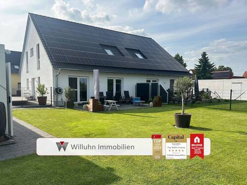 Titel - Ihr Traumhaus zur Miete! Hochwertig ausgestattete Doppelhaushälfte mit Stellplatz und Garage