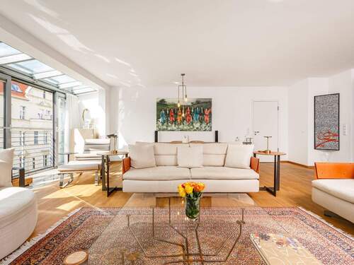 Sleek & Complete - 3 Zimmer Etagenwohnung zum Kaufen in Berlin