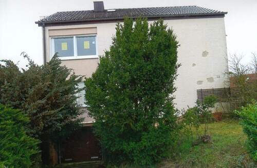 Vordere Wohnhausansicht - 