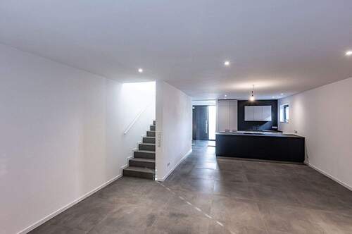 Wohn-, Esszimmer / Musterhaus - 