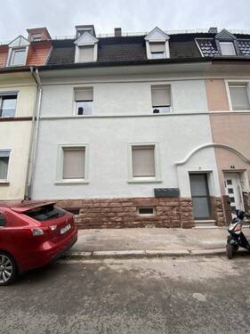 Bild 1 - Sanierte Erdgeschosswohnung mit Terrasse und eigenem Garten