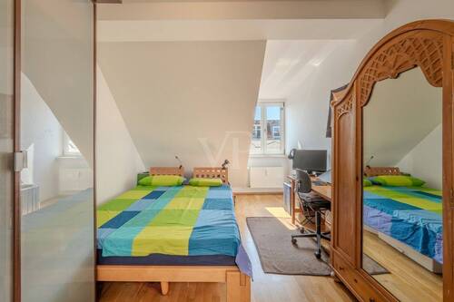 Zimmer 2 - 