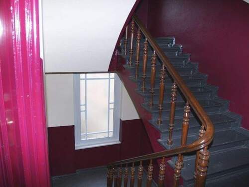 Treppenhaus - 4 Zimmer Etagenwohnung zum Kaufen in Berlin