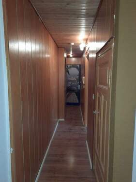 01a_vorderer Flur.jpg - Etagenwohnung mit 98,00 m&sup2; in Berlin zum Kaufen