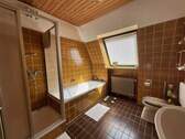 Badezimmer Dachgeschoss - 