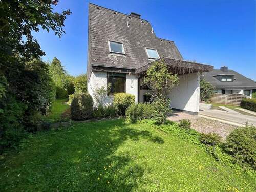 Außenansicht - 5 Zimmer Doppelhaushälfte zum Kaufen in Eschwege