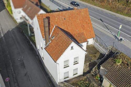 Luftaufnahme - 6 Zimmer Einfamilienhaus zum Kaufen in Borchen