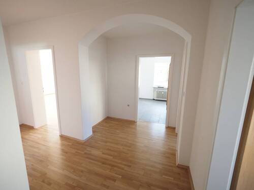 Diele - 4 Zimmer Etagenwohnung in Unterschleißheim