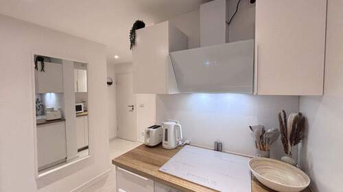 Bild 2 - 5 Zimmer Etagenwohnung zum Kaufen in München