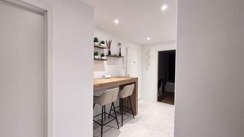 Bild 3 - 5 Zimmer Etagenwohnung in München