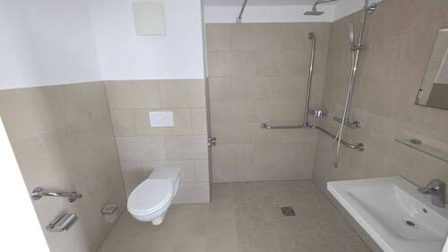 Bad - Etagenwohnung mit 33,00 m² in Köln zur Miete