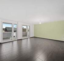 Stilvolle 2-Zimmer-Dachgeschosswohnung mit Aufzug und Tiefgarage in Gärtringen