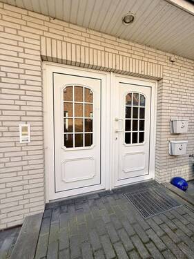 Herzlich willkommen! - 6 Zimmer Mehrfamilienhaus, Wohnhaus in Stuhr