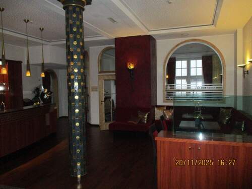 IMG_2206.JPG - 