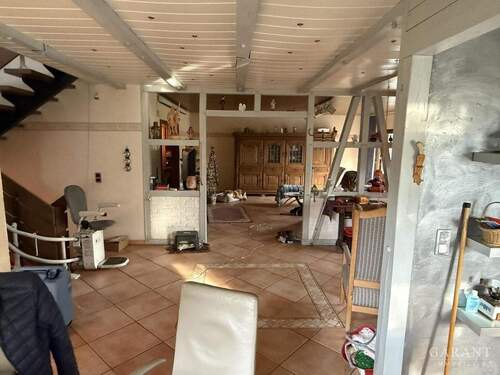 Flur - Freistehendes Einfamilienhaus mit Einliegerwohnung