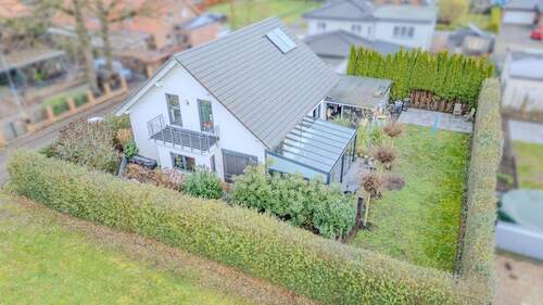 Luftaufnahme -Seitlich - 