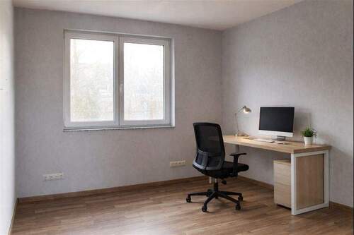 Büro - virtually staged - 
