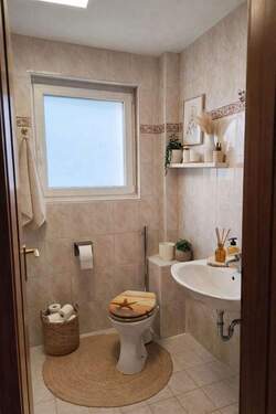 Badezimmer - virtually staged - 