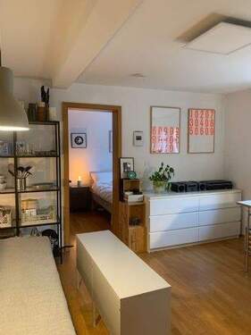 Wohnzimmer - 2 Zimmer Etagenwohnung in Weimar