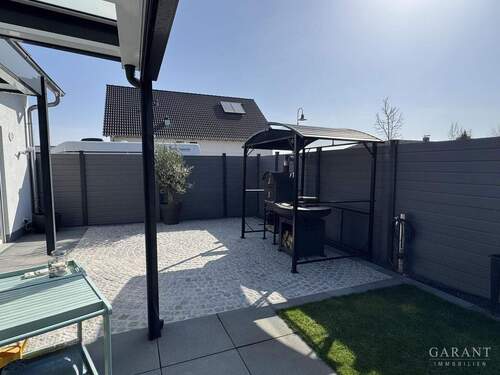 Garten mit Grillplatz - 