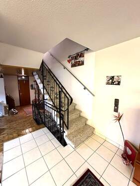 Treppe zum OG - 