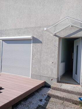 Eingang und Terrasse - 