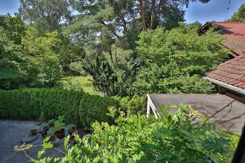 Blick zum rückseitigen Grundstück - 