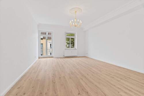 Wohnzimmer - 3 Zimmer Etagenwohnung zum Kaufen in Düsseldorf