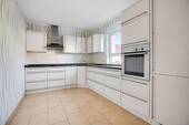 EG Küche - 5 Zimmer Einfamilienhaus in Panketal